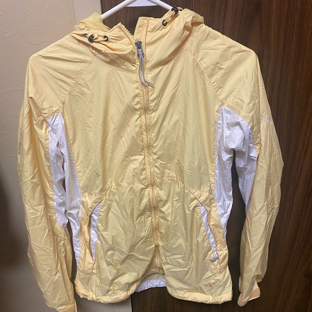Columbia windbreaker
